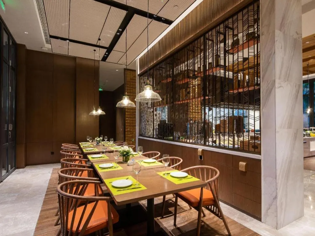 Hampton By Hilton Sanya Weiming Lake Park 호텔